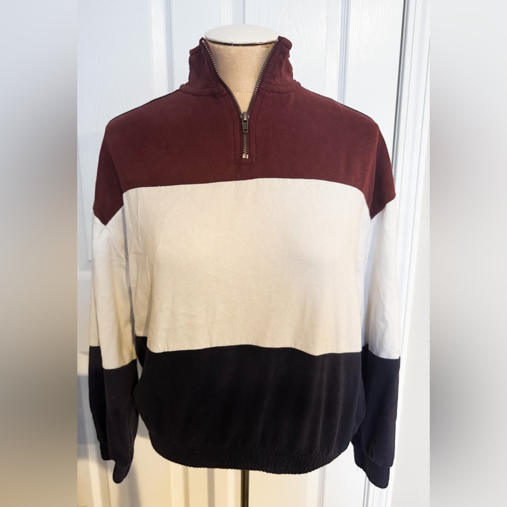 La Hearts Women’s Maroon, White, and Navy Zip-Up Sweater